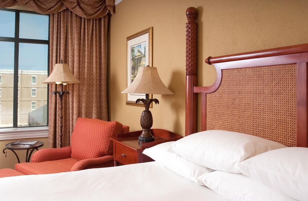 Hotel Emeline Чарльстон Экстерьер фото